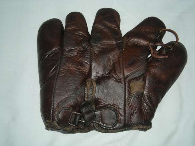 Paul Daffy Dean Ken Wel 538 Back